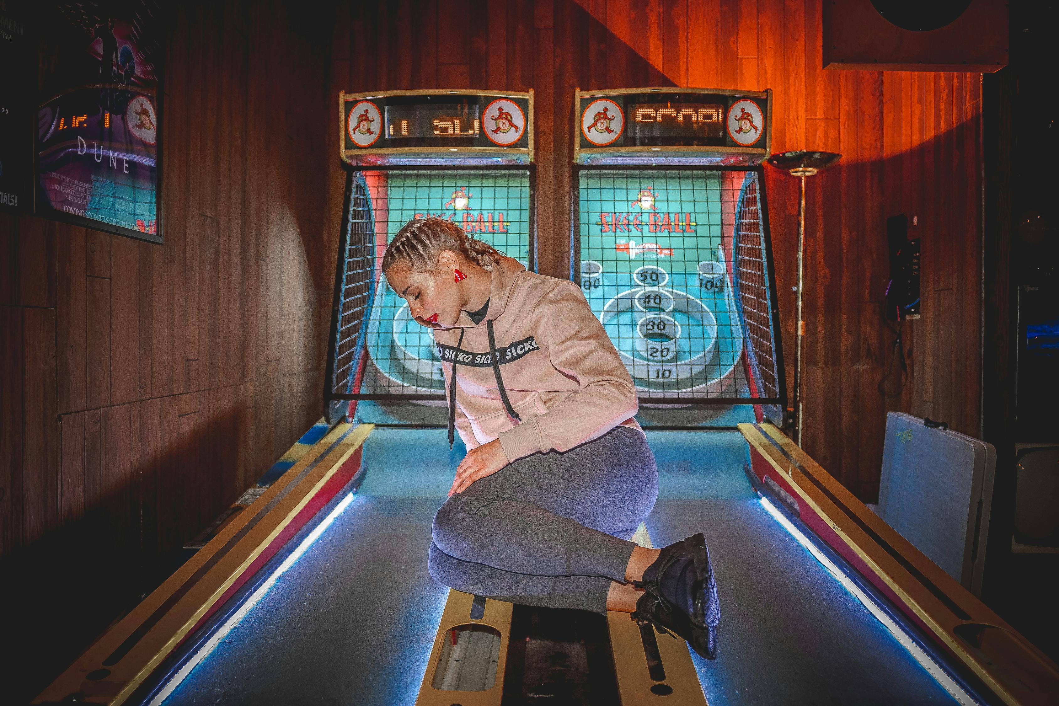 游戏姬Yiziki，从娱乐到生活，用魅力点亮每一步冒险